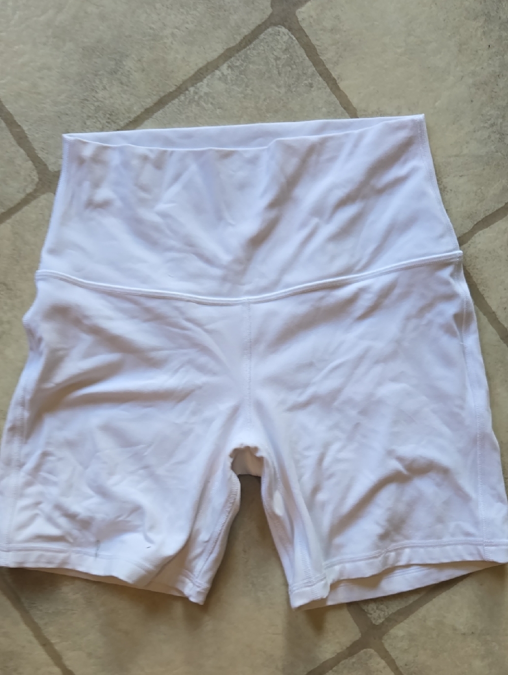 Lululemon High-Waist White Women’s Bike Shorts